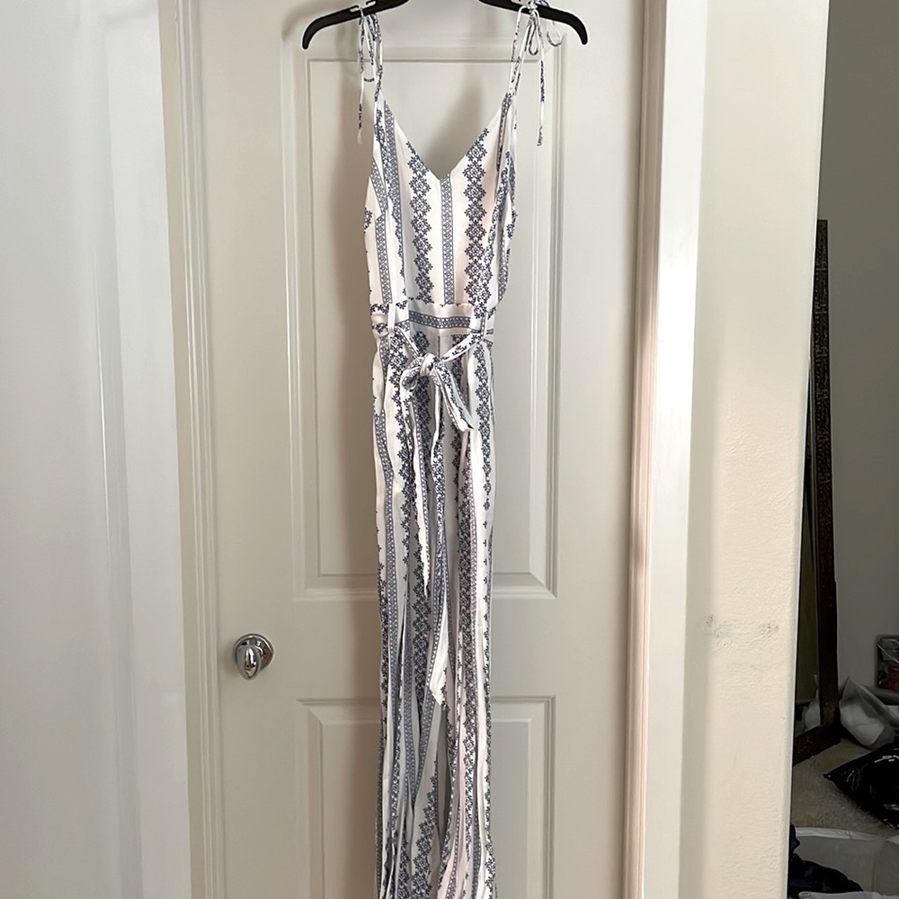 Wide leg jumpsuit